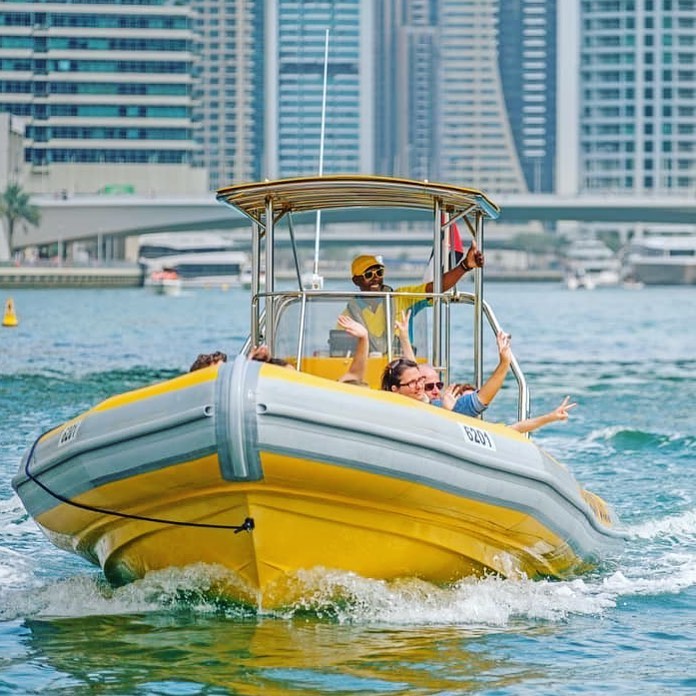 45 Minuten aufregende Speedboat-Rundfahrt in Dubai
