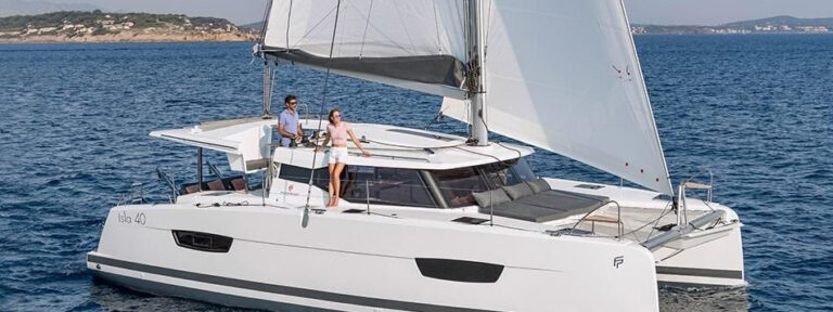 Chárter Catamarán Día Completo en Portimão