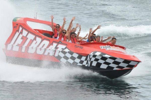 105-jet-boot-in-albufeira-1575396937