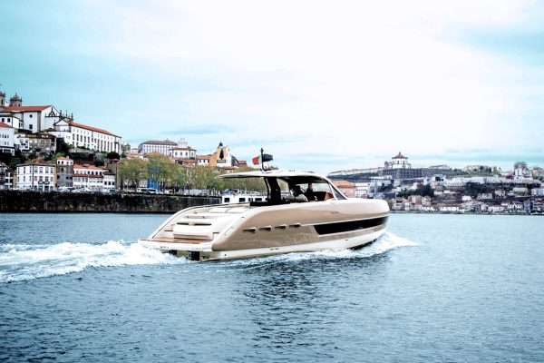 11278-14-metre-boat-in-douro-valley-1670410420