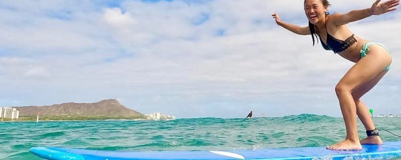 11579-private-group-surf-lesson-in-honolulu-1670843852