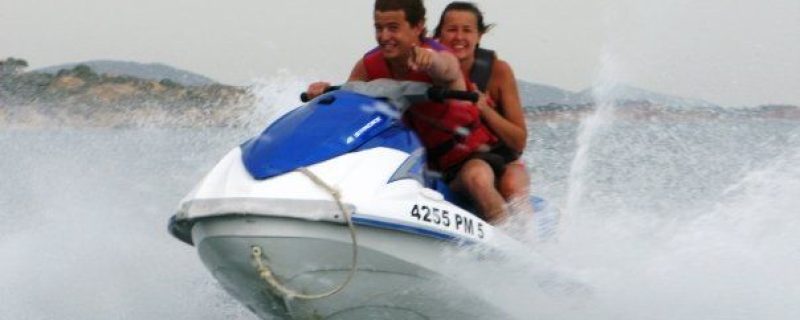 116-jetski-albufeira-portugal-1575396941