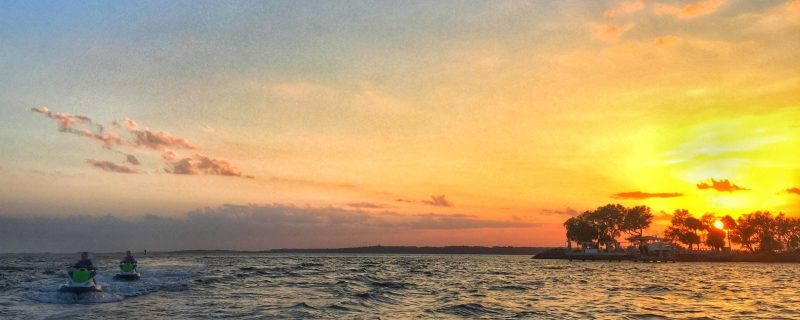 12089-jet-ski-in-hilton-head-1671288284