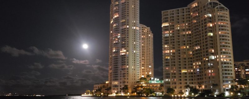 12639-romantic-sunset-boat-tour-in-miami-1671555216