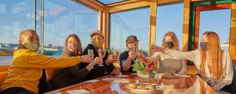 13088-nyc-cocoa-and-carols-holiday-cruise-1672846988