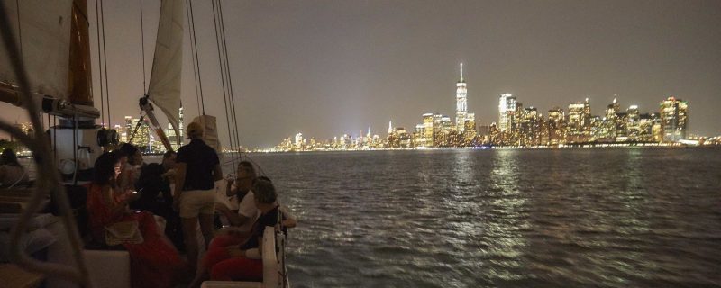 13317-nyc-lights-sail-1672679457