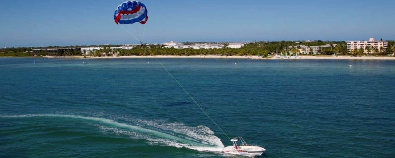 14104-historic-parasailing-tour-in-key-west-1674748754