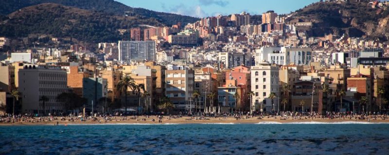 1716-sailing-barcelona-1575397689