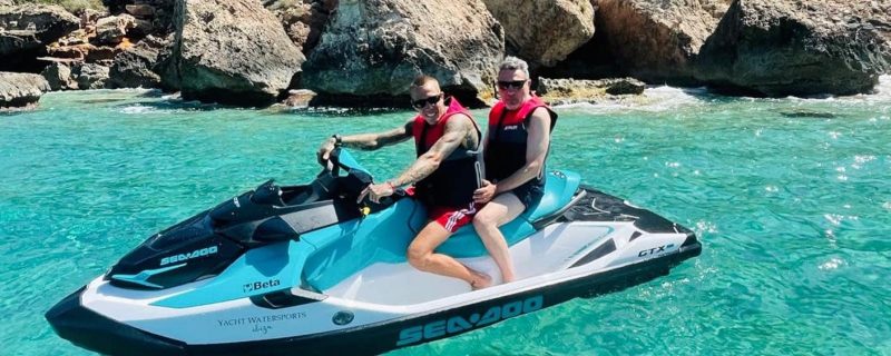 18186-jet-ski-rental-without-a-licence-in-ibiza-1678030097