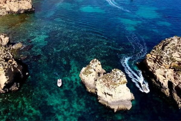 19983-boat-rentals-lagos-faro-0-processed-3-1683027716