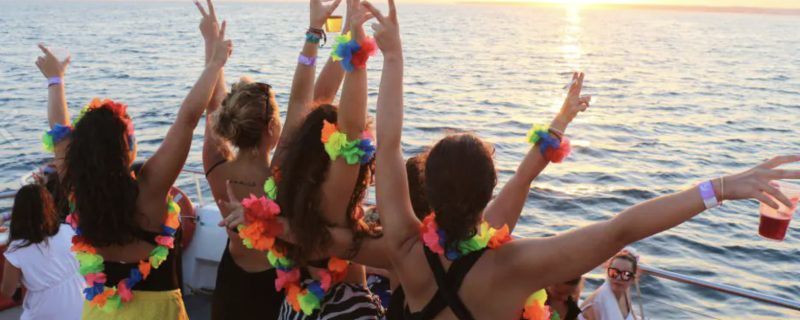 20672-albufeira-boat-party-1685975970