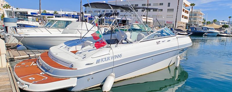22178-lagos-luxury-boat-charter-1698065896