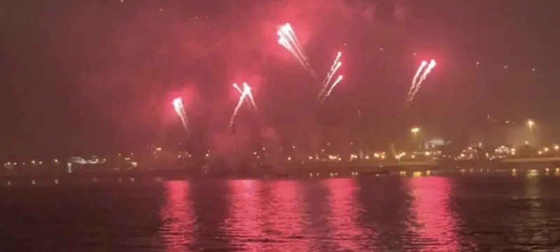 Véspera de Ano Novo num barco
