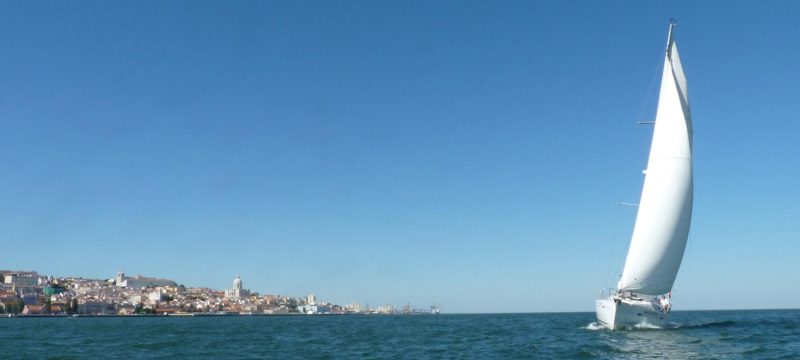 2295-cover-for-private-sailing-tour-in-lisbon-1575397938