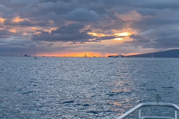 23328-sunset-hawaii-1700404526