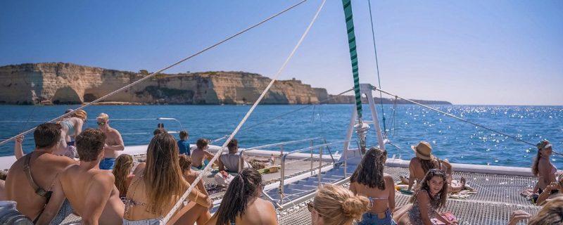 2726-sailing-tour-from-portimao-to-benagil-1680787458