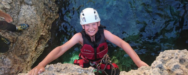 2764-go-coasteering-1575398179