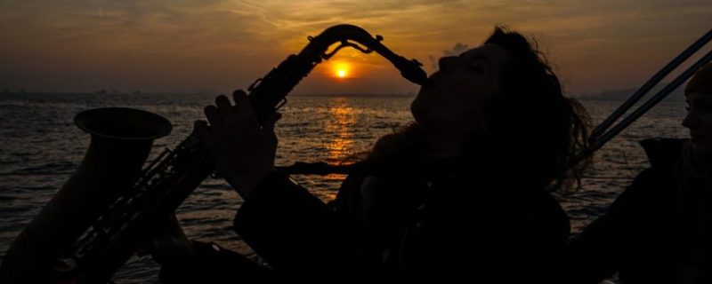 2966-sunset-sailing-tour-with-live-music-in-barcelona-1575398275