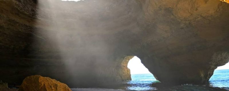 4337-enjoy-benagil-cave-without-masses-1575398893