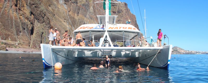 5179-enjoy-a-refreshing-dive-in-the-atlantic-1580759792