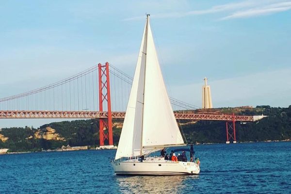 6095-explore-lisbon-1599313298