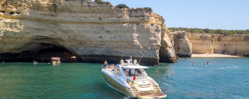 6865-explore-the-coastline-around-albufeira-1611746048