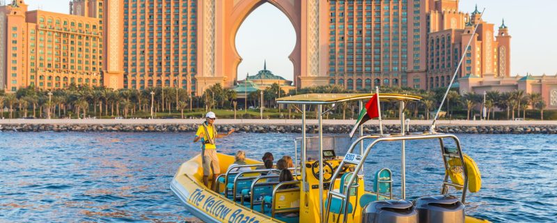 6887-fast-boat-ride-in-dubai-1612005933
