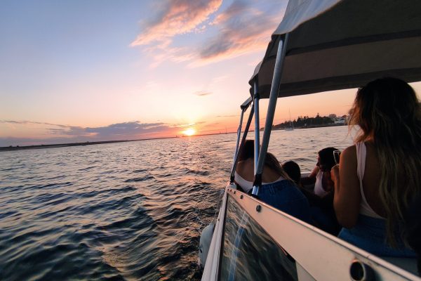 sunset boat tour in Porto
