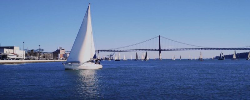 9240-private-lisbon-city-sightseeing-cruise-by-boat-1651152147