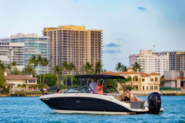 Rent a Boat in Miami2