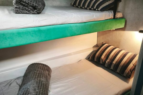 Yacht Charter in Portimão 4